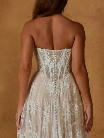 Madi Lane Nivaya #4 backface vertical cropped thumbnail