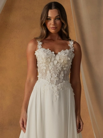 Madi Lane Nola #4 frontface vertical cropped thumbnail