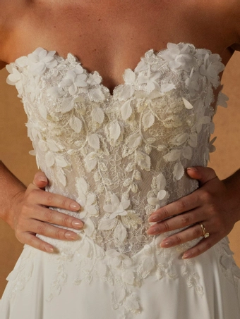 Madi Lane Nola #3 frontface vertical cropped thumbnail