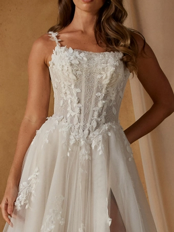 Madi Lane Nyrie #4 frontface vertical cropped thumbnail