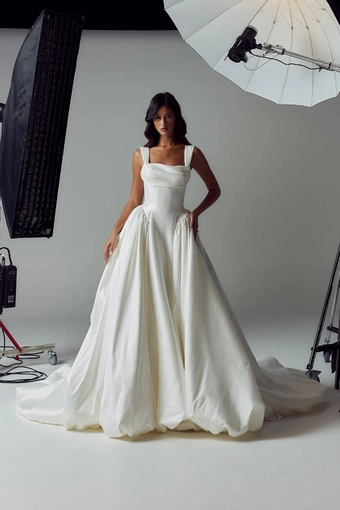 Evie Young Style #EY709 #1 frontface vertical thumbnail