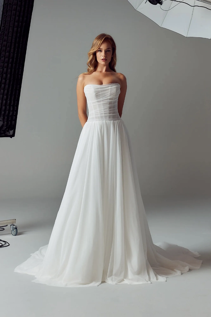 Evie Young EY701 #1 frontface vertical picture