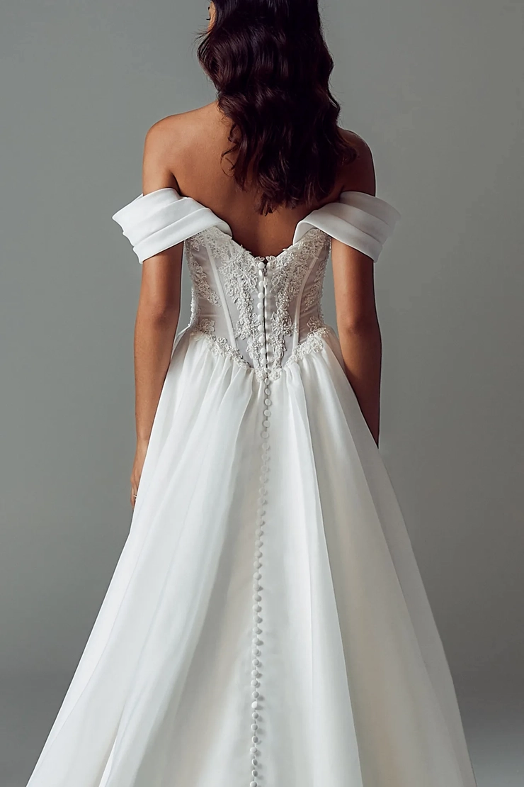 Evie Young EY719 #10 backface vertical cropped picture