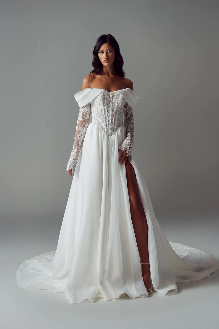 Evie Young Cherie Image