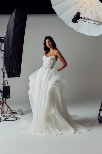 Evie Young Style #EY720 #1 frontface vertical thumbnail