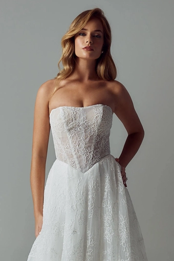 Evie Young Style #EY723 #3 frontface vertical cropped thumbnail