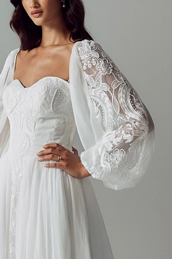 Evie Young Style #EY708 #4 frontface vertical cropped thumbnail