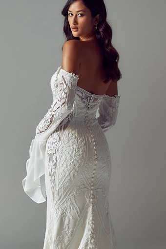 Evie Young Style #EY722 #7 backface vertical cropped thumbnail