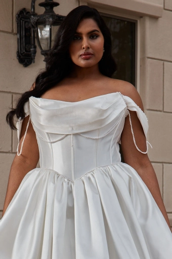 Evie Young Style #EY731LL #4 frontface vertical cropped thumbnail