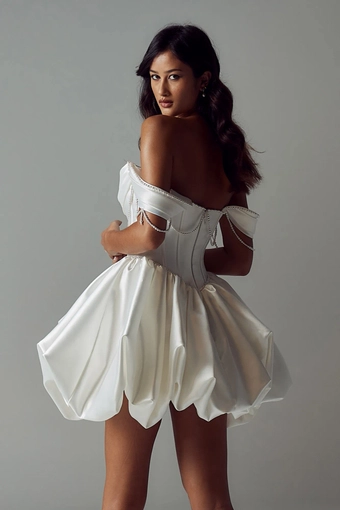 Evie Young Style #EY731 #5 backface vertical cropped thumbnail