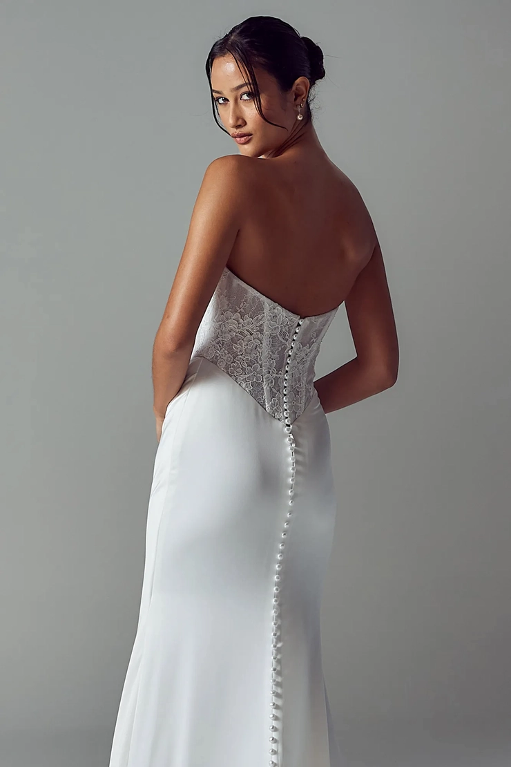 Evie Young EY712 #8 backface vertical cropped picture