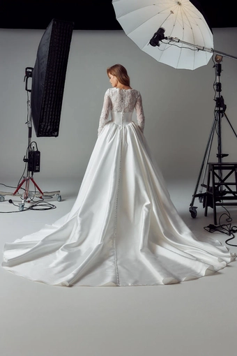 Evie Young Style #EY710 #1 default backface vertical thumbnail