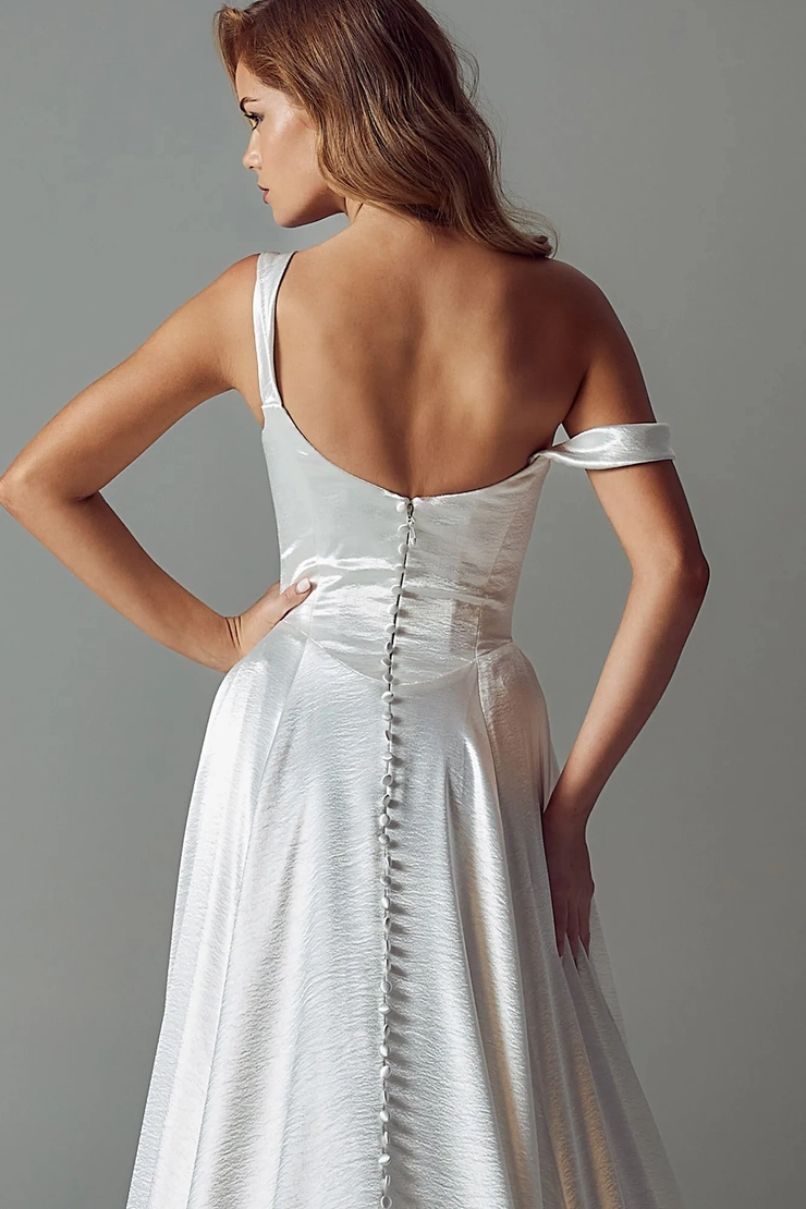 Evie Young EY707 #6 backface vertical cropped picture