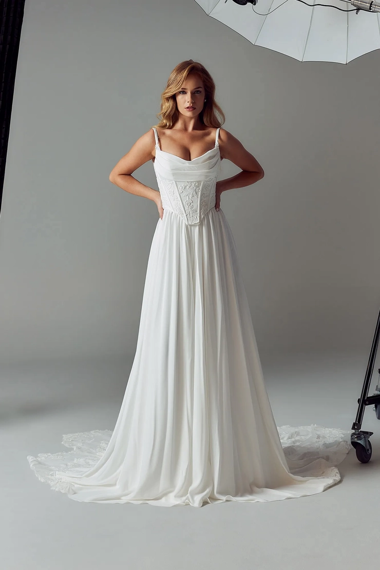 Evie Young EY705 #1 frontface vertical picture