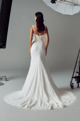 Evie Young Rikki #2 default backface vertical thumbnail