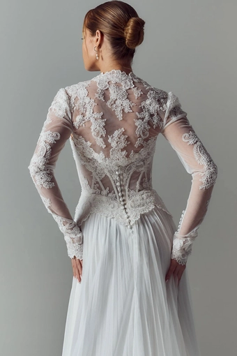 Evie Young Sally #6 backface vertical cropped thumbnail