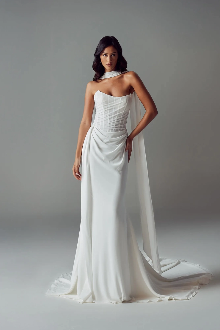 Evie Young EY700 #0 default frontface vertical picture