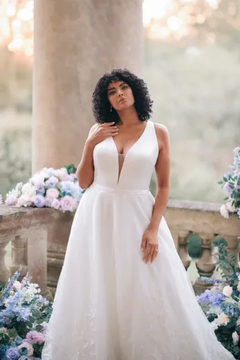 Bridgerton by Allure Bridals #BR1026 #8 frontface vertical cropped thumbnail