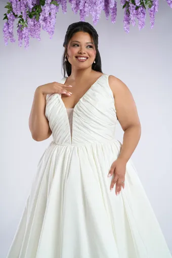 Bridgerton by Allure Bridals #BR1028 #8 frontface vertical cropped thumbnail