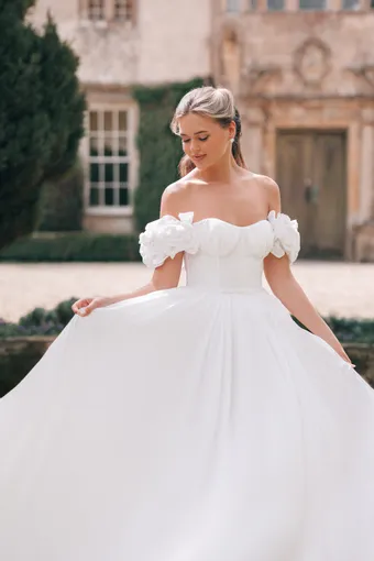 Bridgerton by Allure Bridals #BR1033 #6 frontface vertical cropped thumbnail