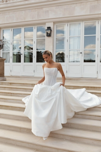 Jane Hill Bateman #1 frontface vertical thumbnail