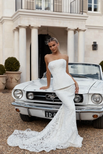 Jane Hill Dion Set #0 default frontface vertical thumbnail