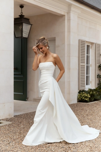 Jane Hill Eastwood #2 frontface vertical thumbnail