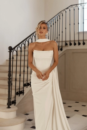 Jane Hill Mont Blanc #7 frontface vertical cropped thumbnail