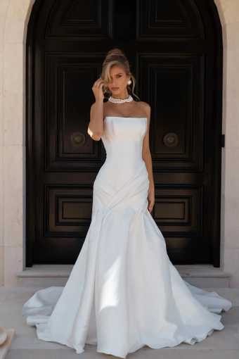 Jane Hill Mossman #2 frontface vertical thumbnail