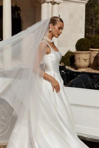 Jane Hill Navy #3 frontface vertical cropped thumbnail