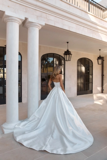 Jane Hill Rose #2 default backface vertical thumbnail