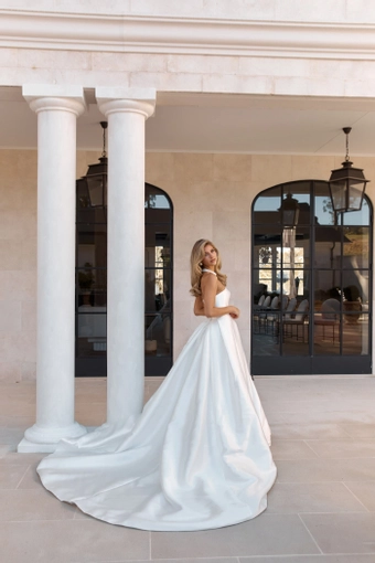 Jane Hill Rose #3 backface vertical thumbnail