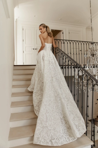 Jane Hill Valentina #6 backface vertical thumbnail