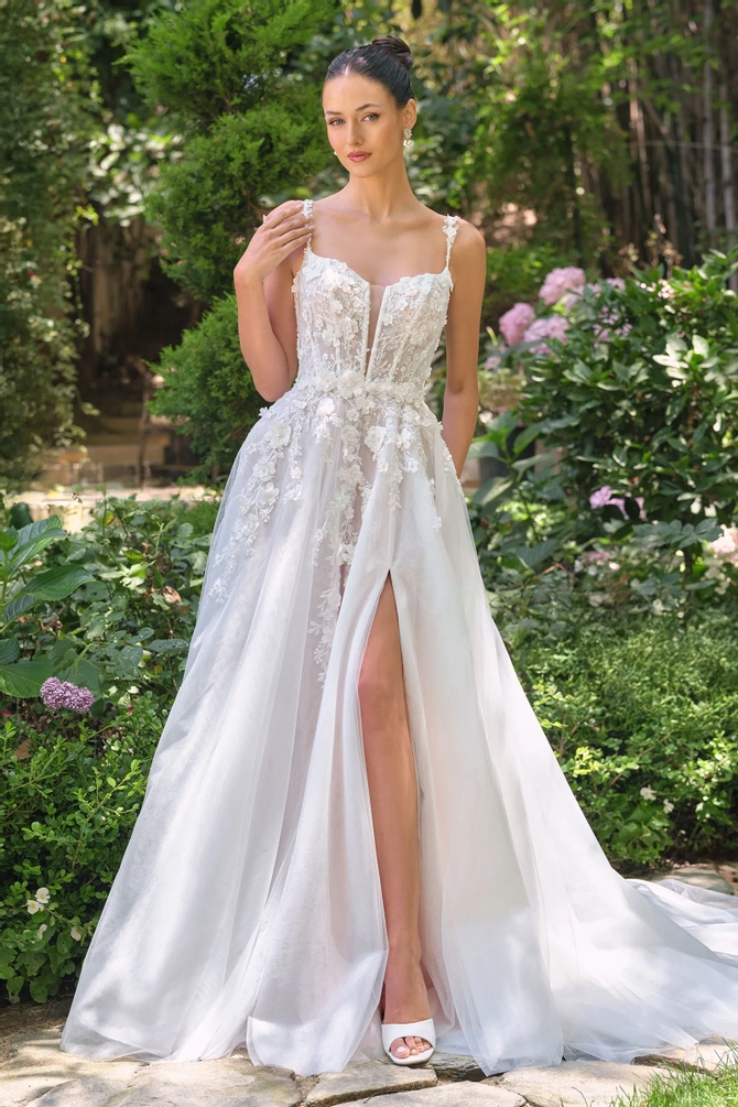 Andrea & Leo Couture | Flora's Bridal - WL063 | Flora's Bridal