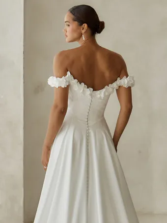 Serene by Madi Lane Alba #5 backface vertical cropped thumbnail