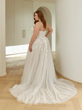 Serene by Madi Lane Gen #5 default backface vertical thumbnail