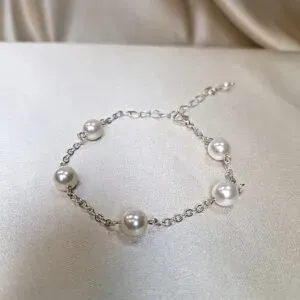 Arianna #ARW099 #0 vertical thumbnail