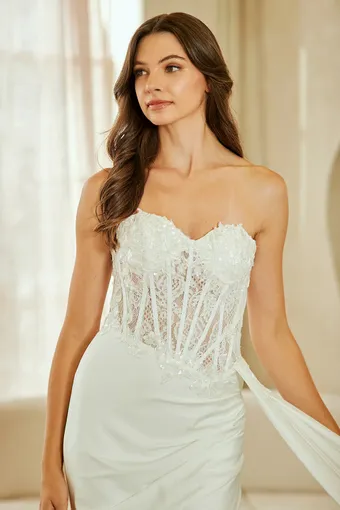 Amelia Couture Style #2076 #4 frontface vertical cropped thumbnail