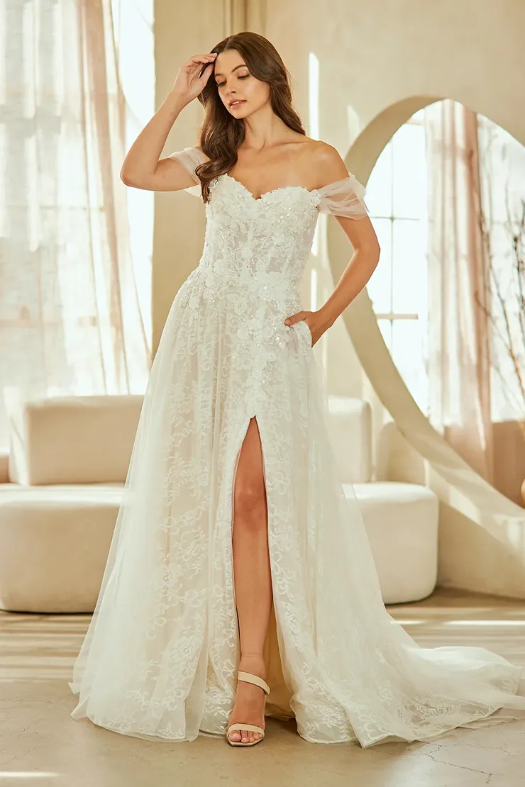 Amelia Couture Style #2139