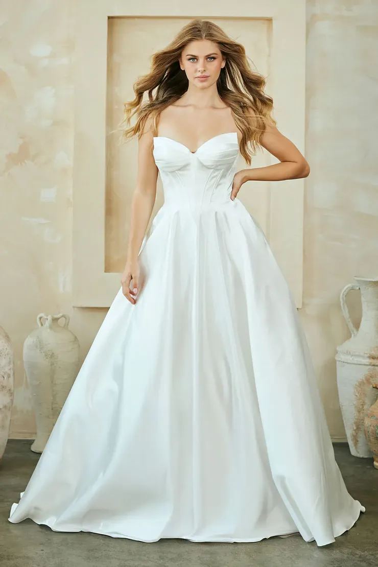 Amelia Couture Style #5080