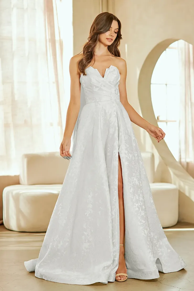Amelia Couture Style #8061
