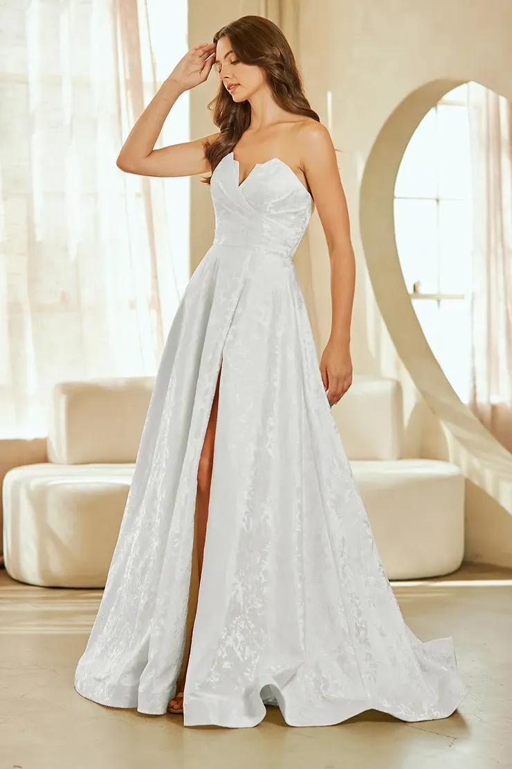 Amelia Couture Style #8061