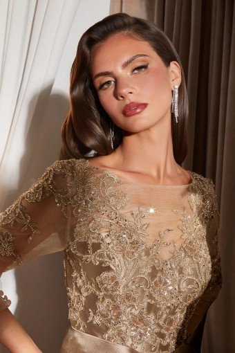 Cinderella Divine Style #CDS569 #5 Gold frontface vertical cropped thumbnail