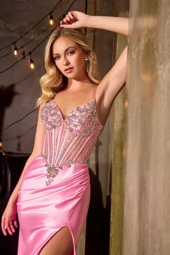 Gianna #2 vertical thumbnail