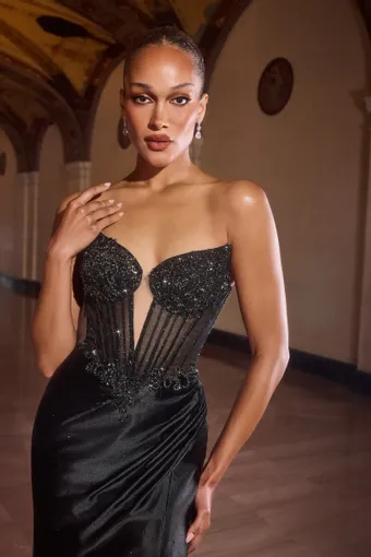 Carrie #0 default vertical thumbnail