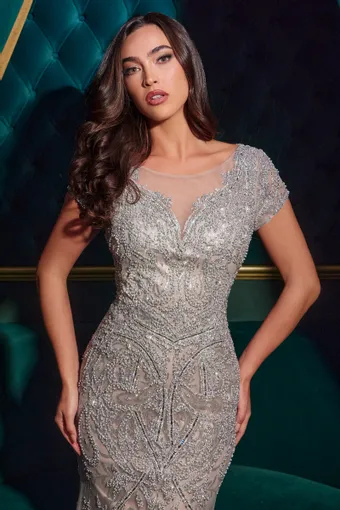 Moonveil #2 frontface vertical cropped thumbnail