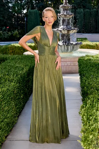 Mirava #0 default frontface vertical thumbnail