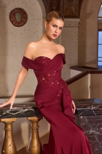 Young #6 frontface vertical cropped thumbnail