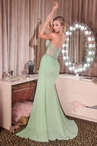 Milford #5 default backface vertical thumbnail