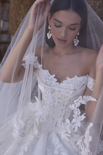 Veni Infantino Style #63204 #4 frontface vertical cropped thumbnail